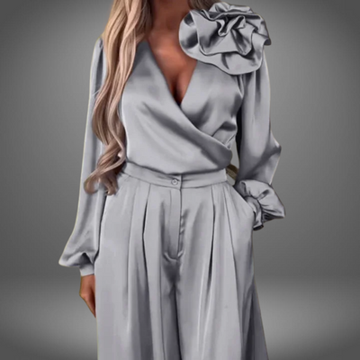 Lina - Elegant Satin Sæt