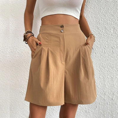 June - Chic Casual Shorts