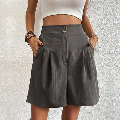June - Chic Casual Shorts