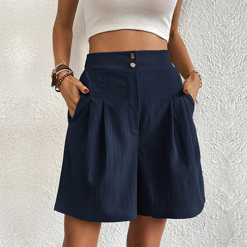 June - Chic Casual Shorts