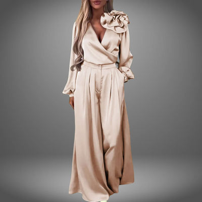 Lina - Elegant Satin Sæt